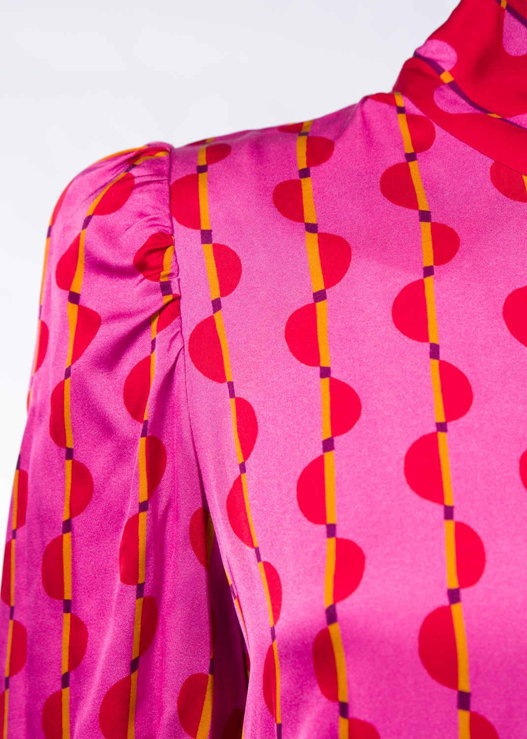 BEATRICE_vestido_vermelho_rosa6