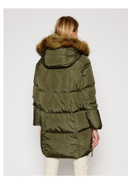 WeekendMaxmara_Parka_Verde_Tropa2
