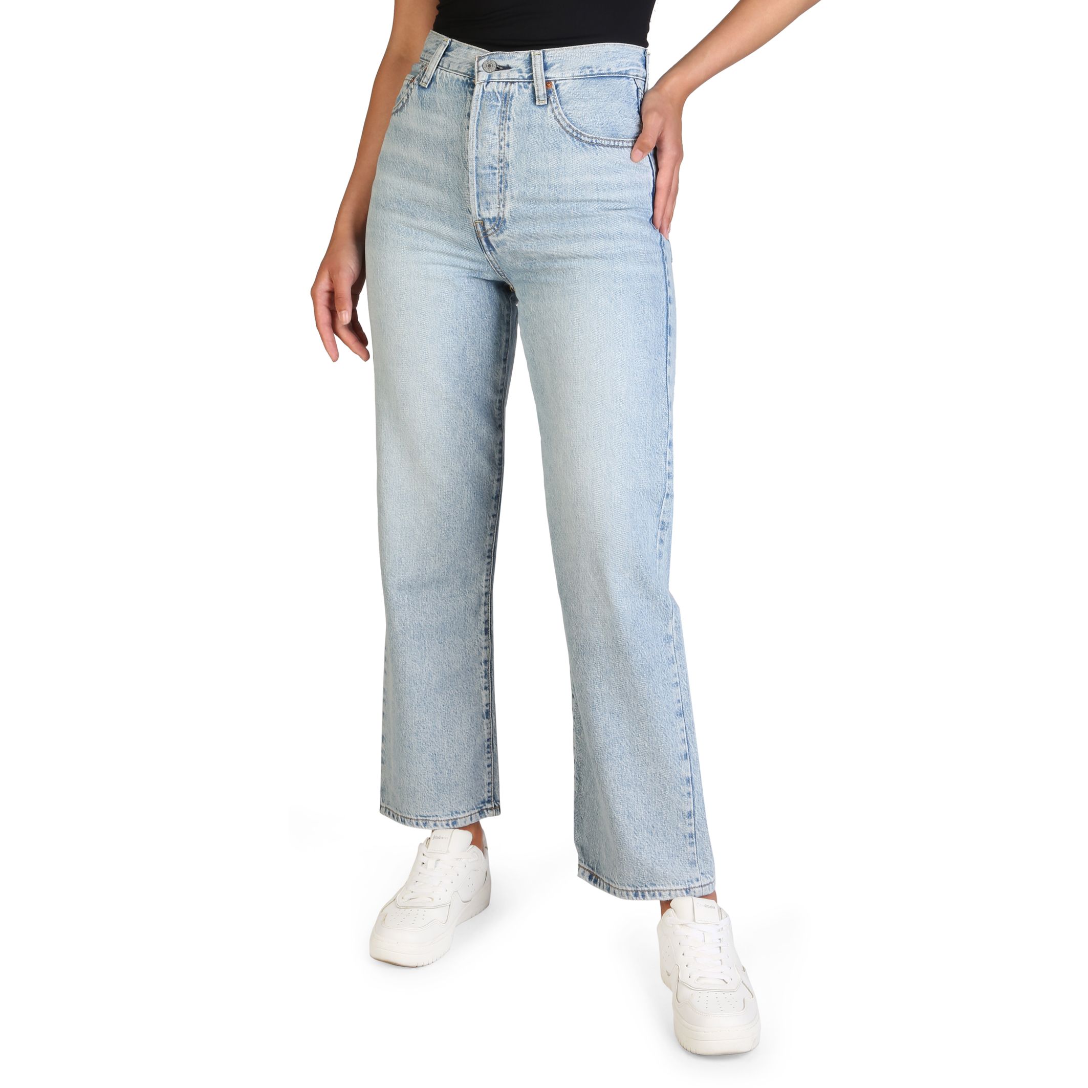 681b0f10-b88f-11eb-86d7-7f07f7223858 Levis