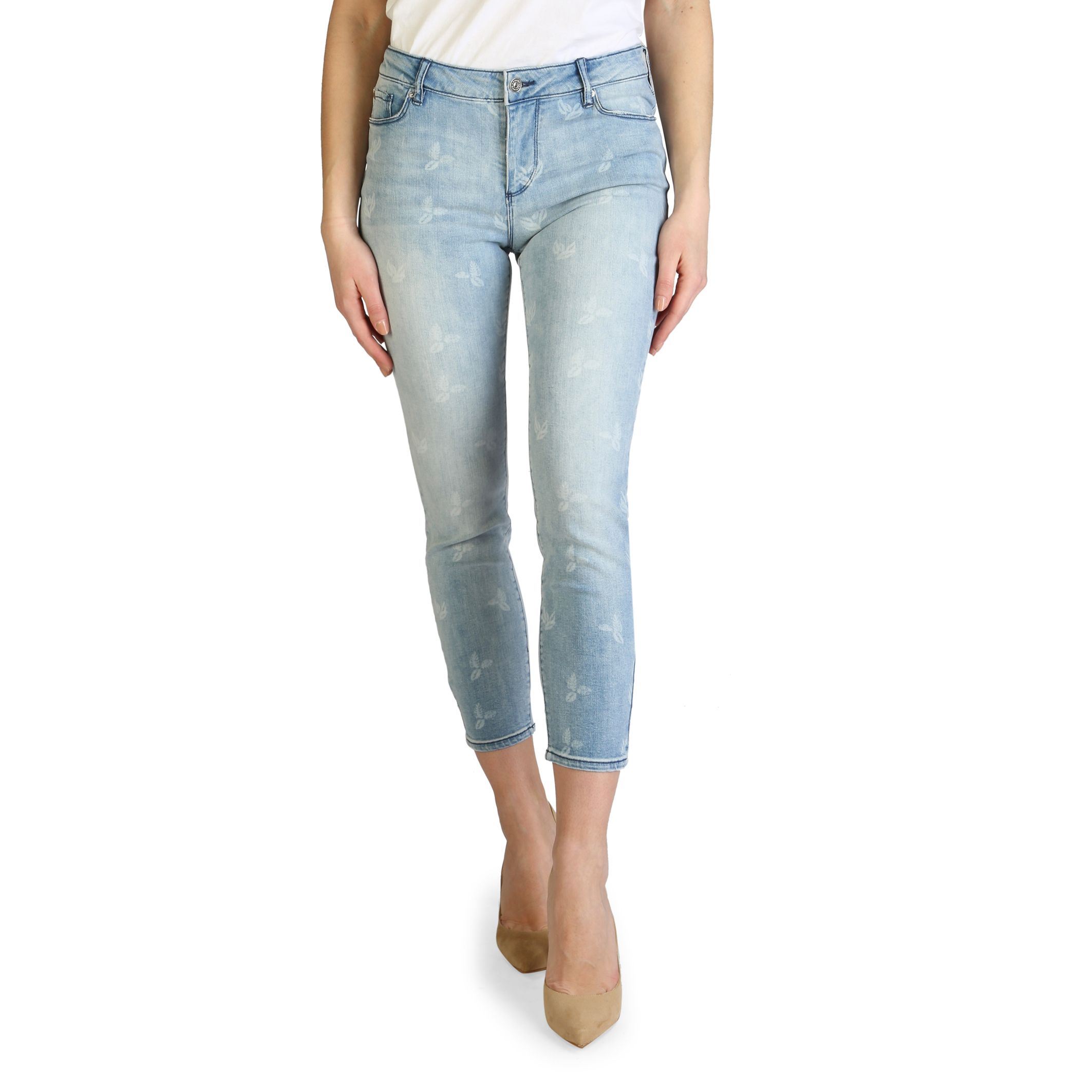 a3c03de0-7205-11eb-a0af-df90d117fed4 Armani Exchange