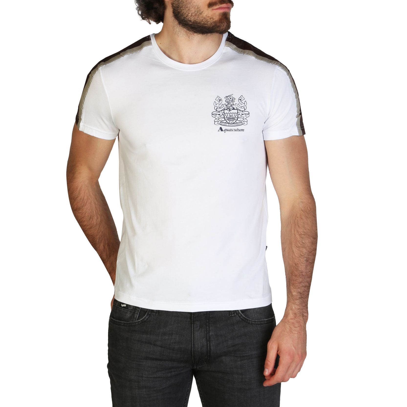 e4a0c5d0-bd7f-11eb-9b7f-f58435dfc3a3 Aquascutum