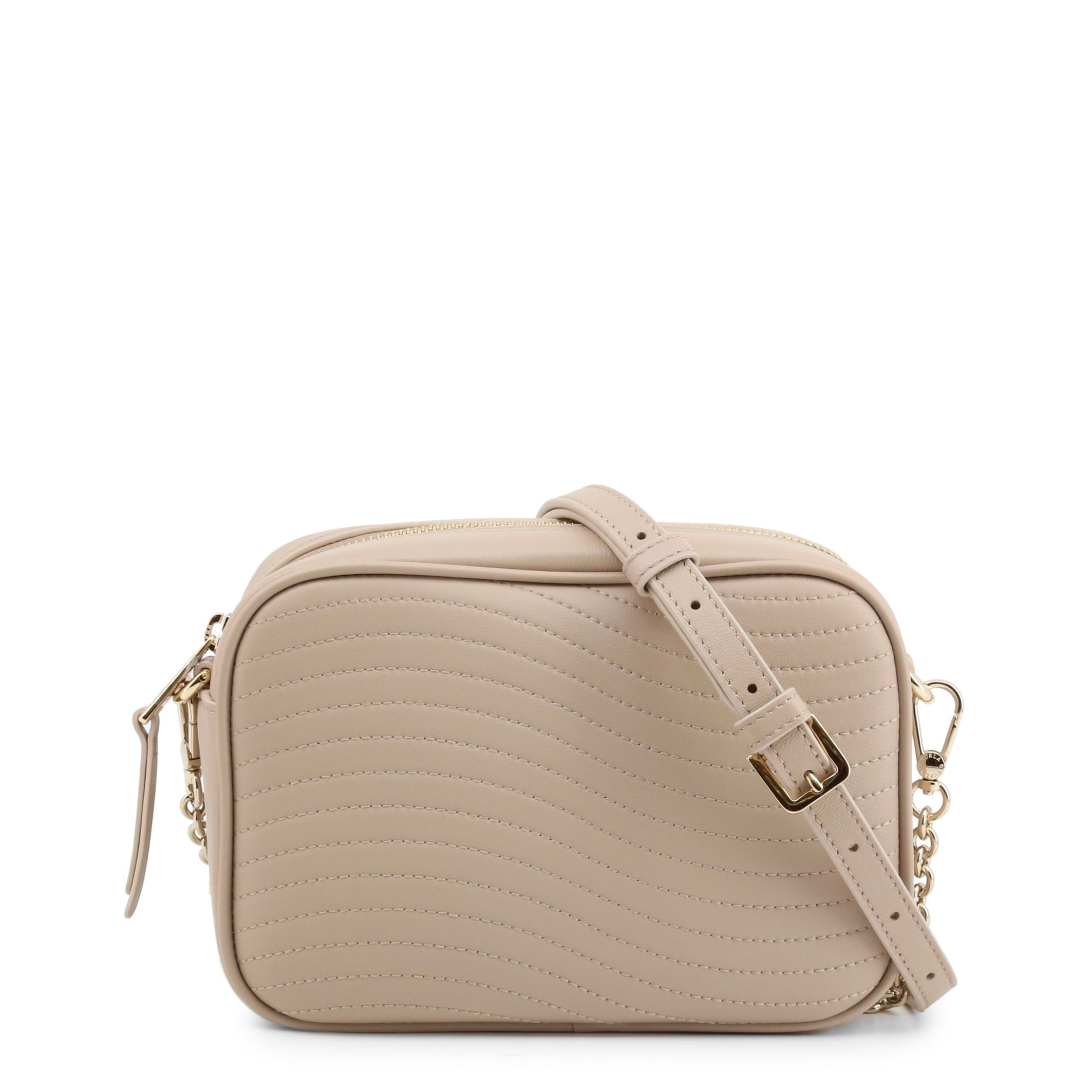d805f930-1217-11eb-9b99-474b312fd136 Furla